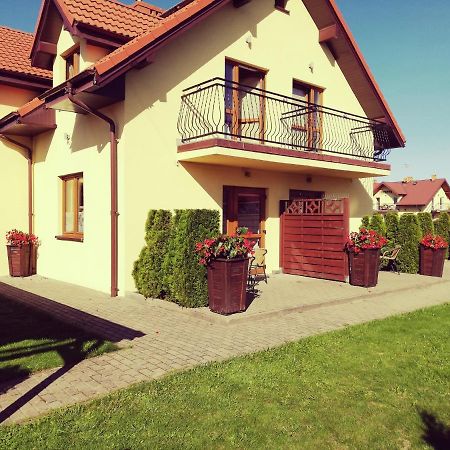 Villa Zoja Rowy  Exteriör bild