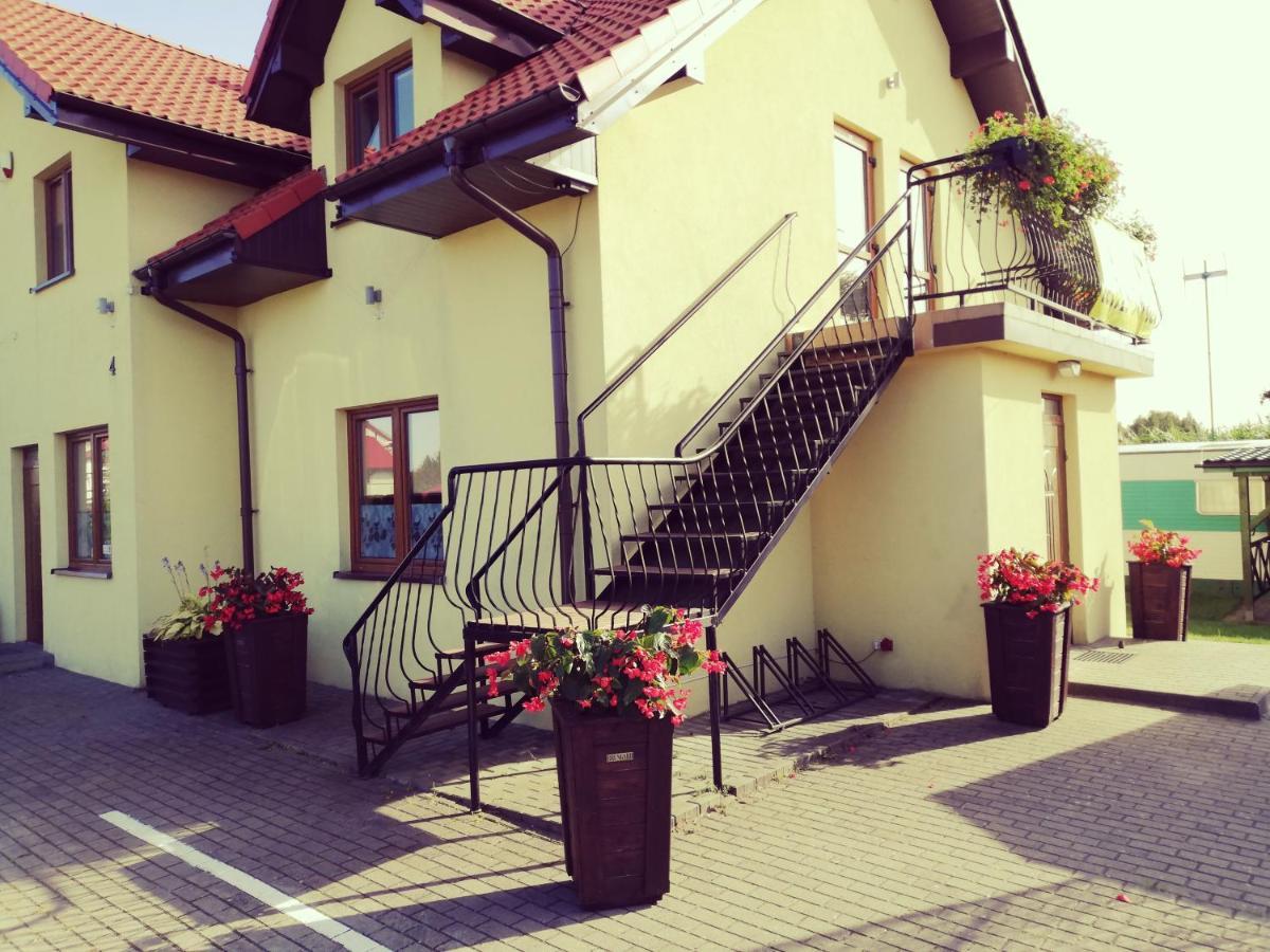 Villa Zoja Rowy  Exteriör bild